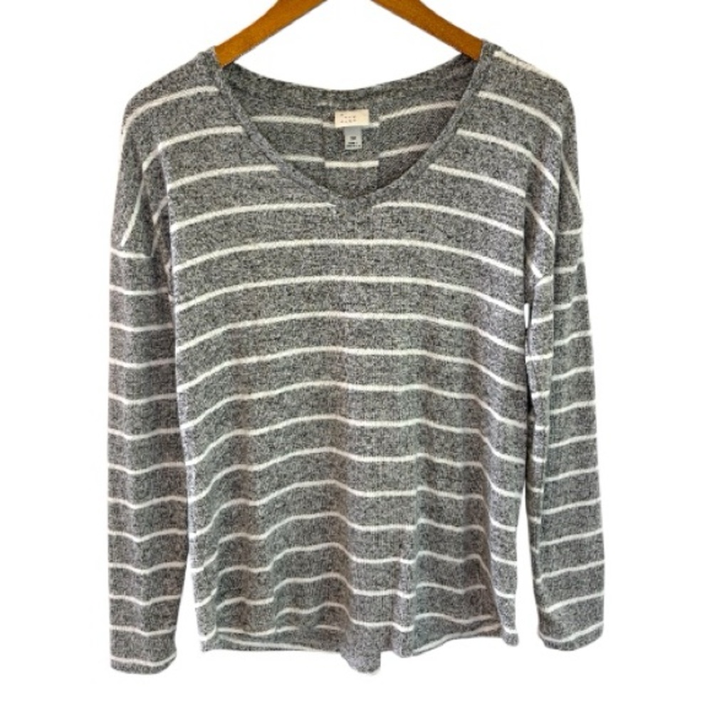 a new day Heather Gray Striped Long Sleeve Top
